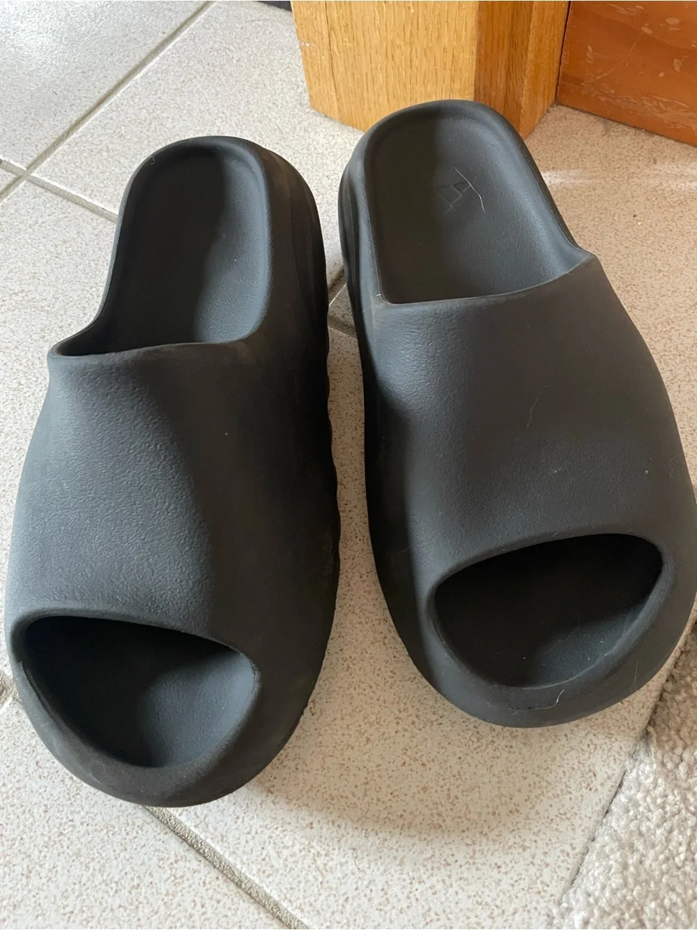 Yeezy real slides